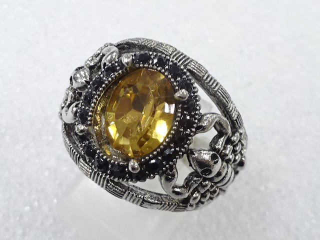 色石　指輪(18号)